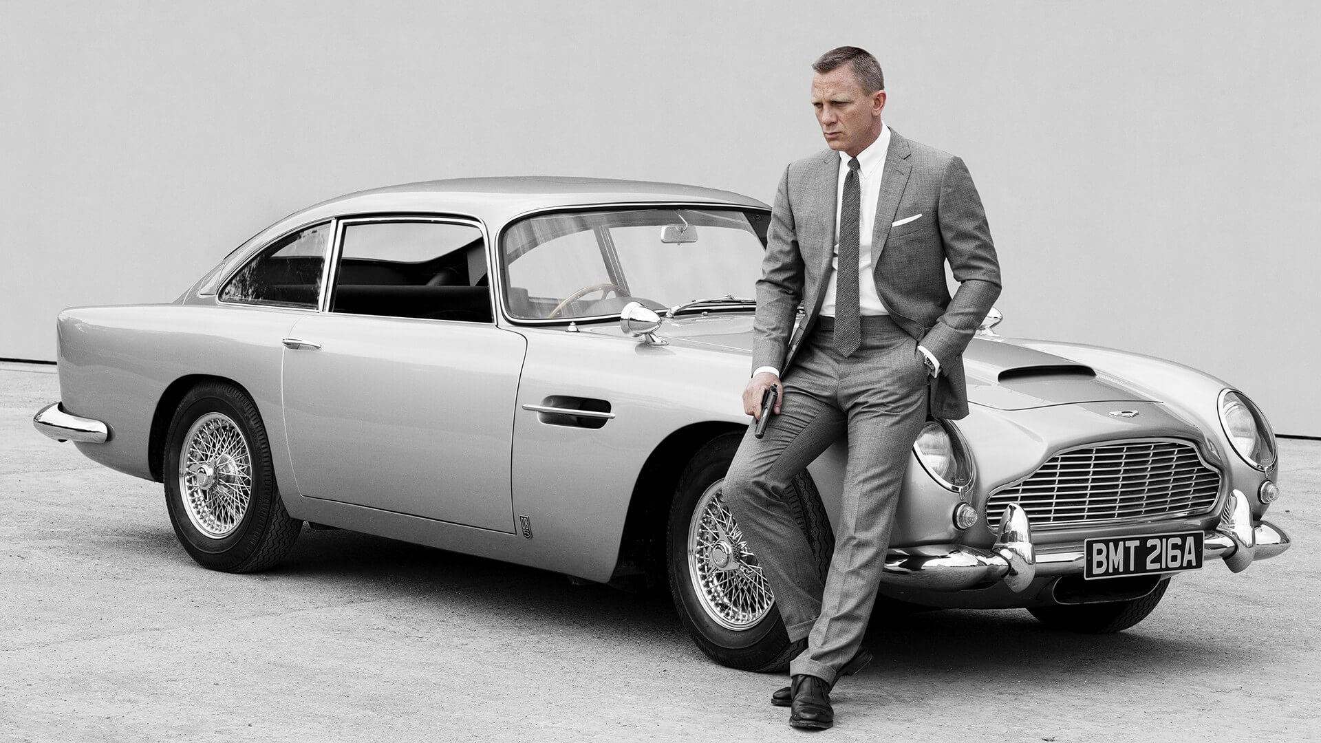 james bond car aston martin