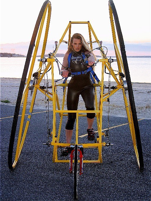 woman using hyperbike