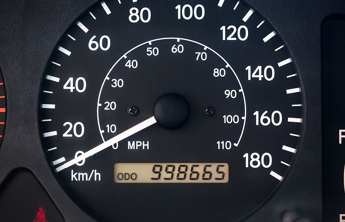 Where to find mileage deals on car