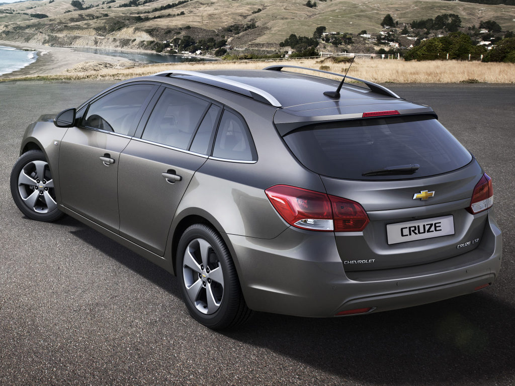 Source: autowp.ru_chevrolet_cruze_station_wagon_1.jpg