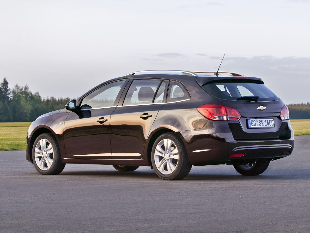 Source: autowp.ru_chevrolet_cruze_station_wagon_21.jpg