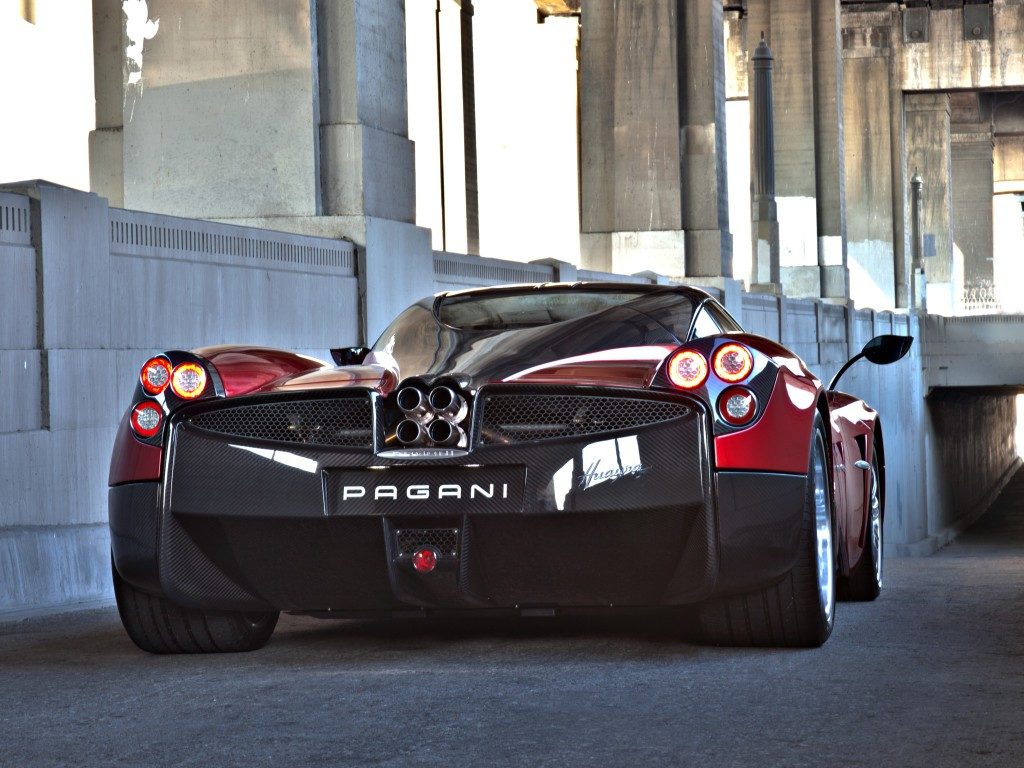 Source: autowp.ru_pagani_huayra_1.jpg