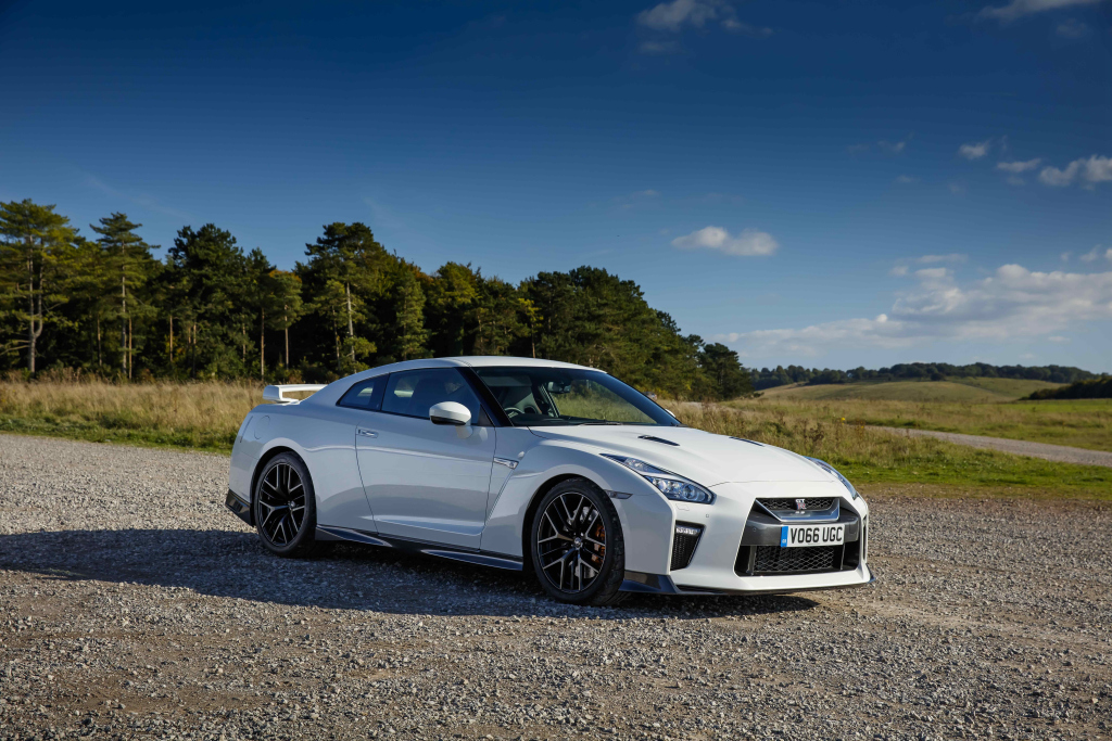 Nissan GT-R: For The Racer In You