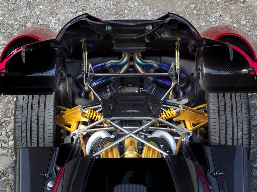 Source: pagani_huayra_11.jpg