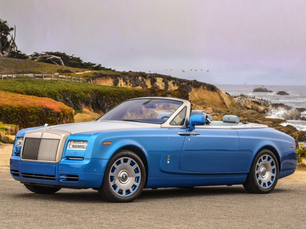 Rolls-Royce Phantom Drophead Coupe: the Apex of Luxury