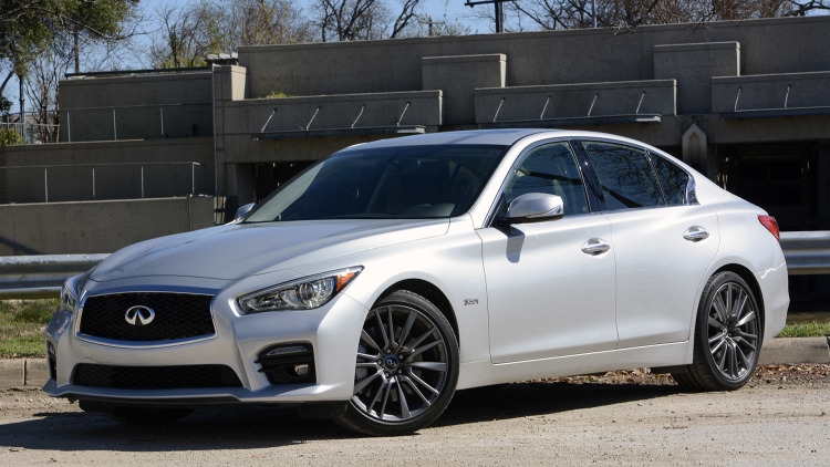 Infiniti Q50 Red Sport 400: Let's Go Digital