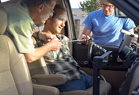 How Nick Vujicic, a Man With No Limbs, Drives a Car