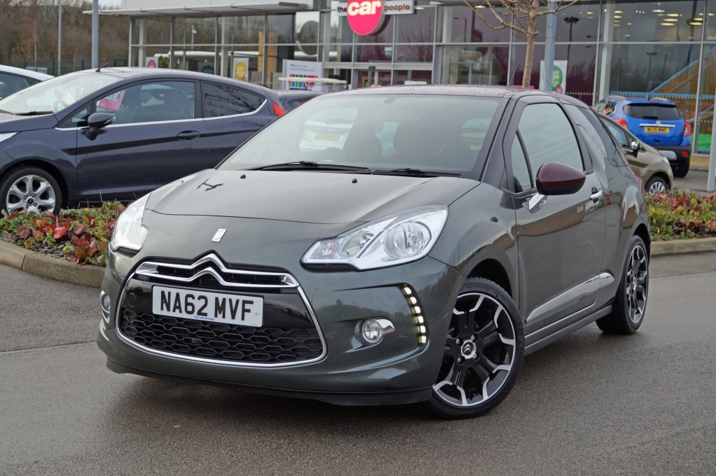 Citroen DS 3: Dynamic Hyper Comfort and Staging Effect Technology
