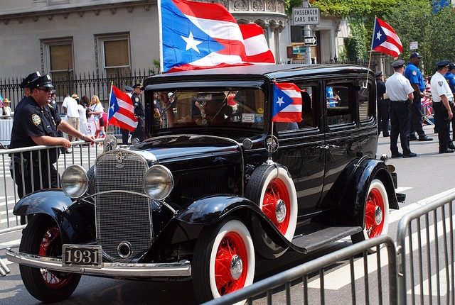 5 Famous Car Parades in the World