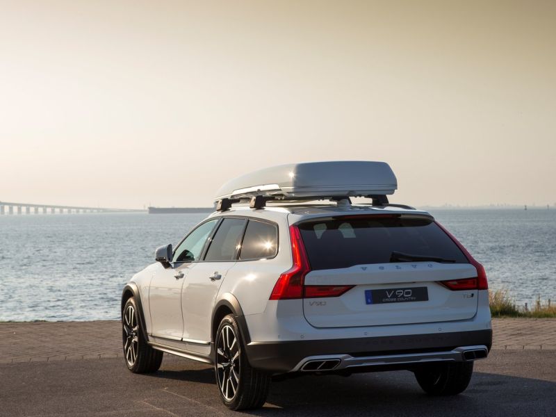 Volvo V90 Cross Country: A Car For Your Adventures