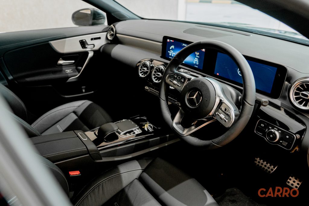 CLA 200 interior