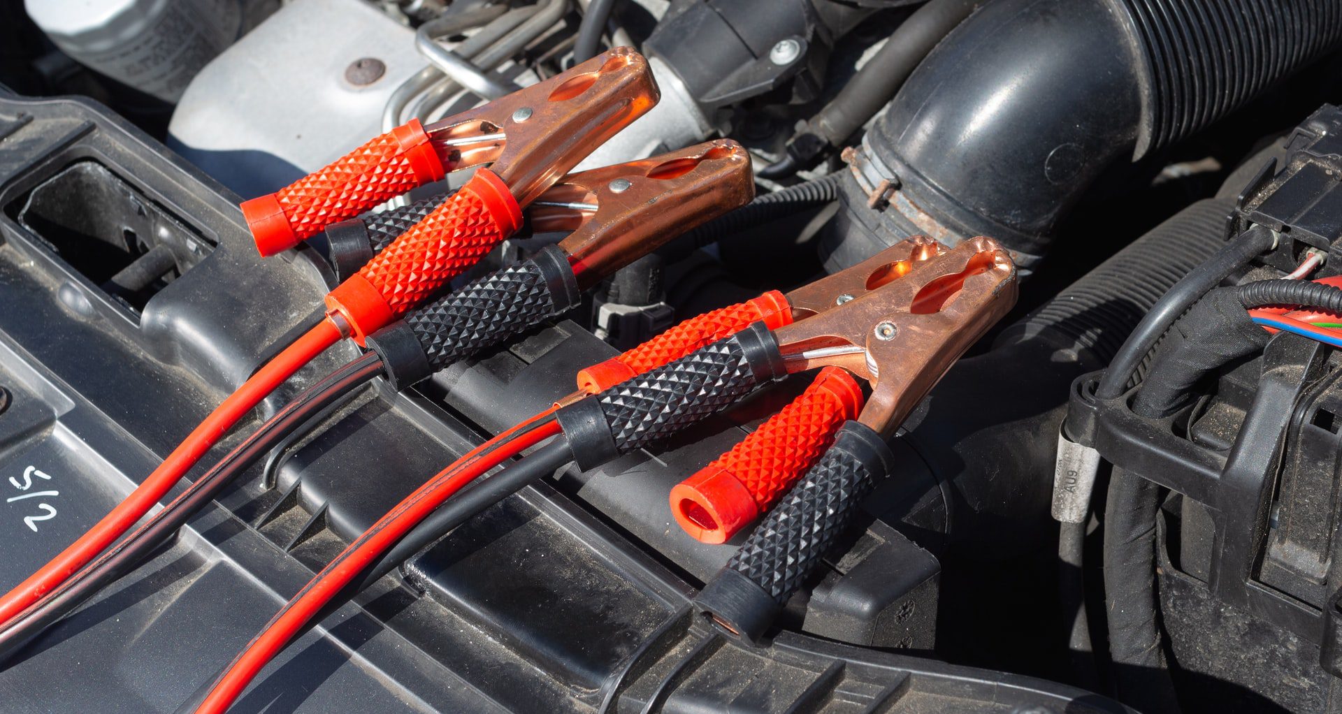 Tips to Maintain Your Car Battery