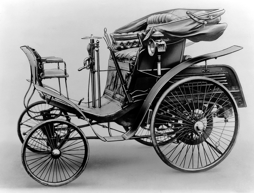 Motor-Velocipede in history of cars in Singapore